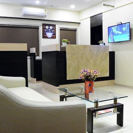 Hotel Ramkrishna Executive Barsi Экстерьер фото